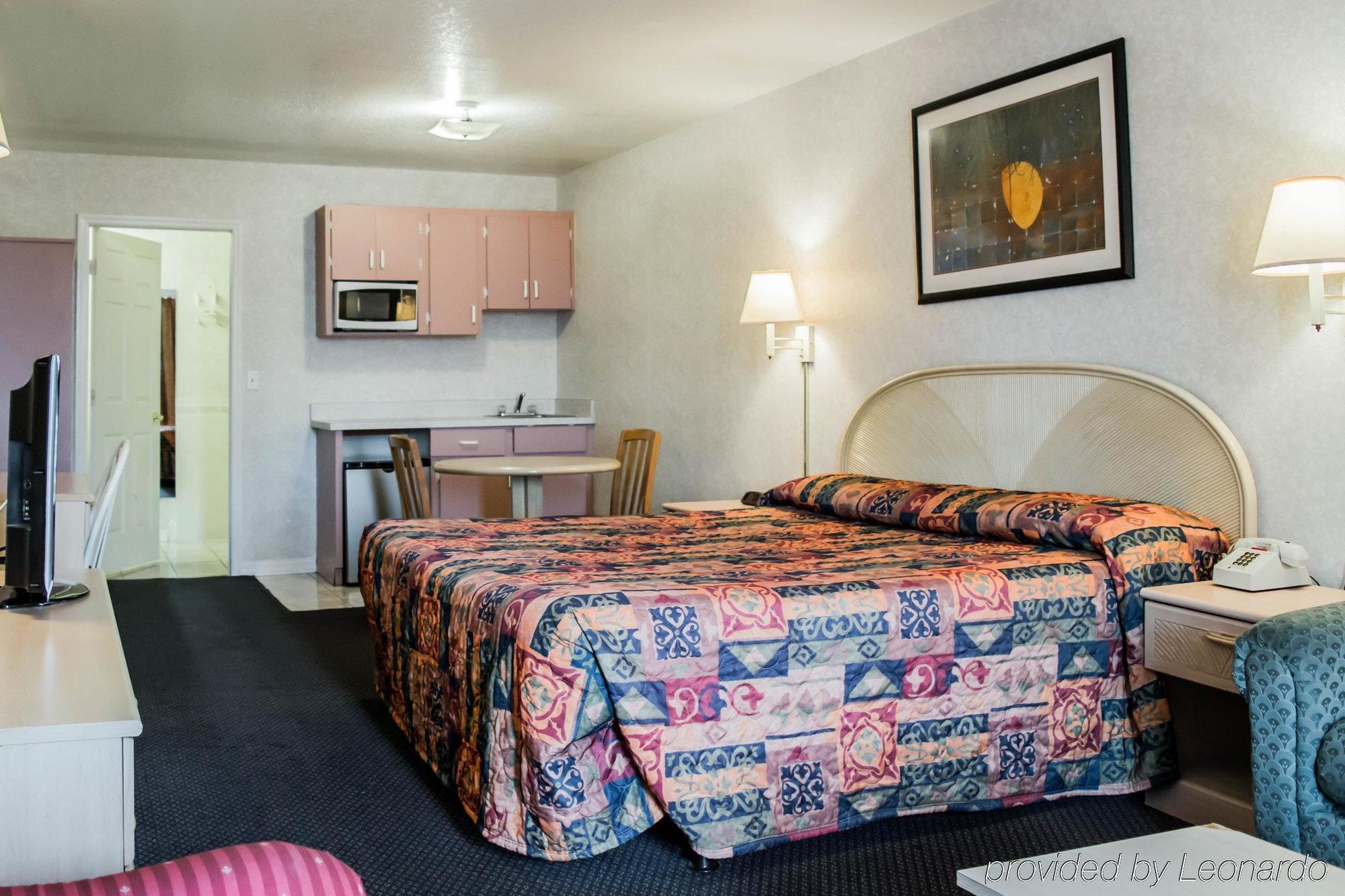 Rodeway Inn Clearwater-Largo Zewnętrze zdjęcie